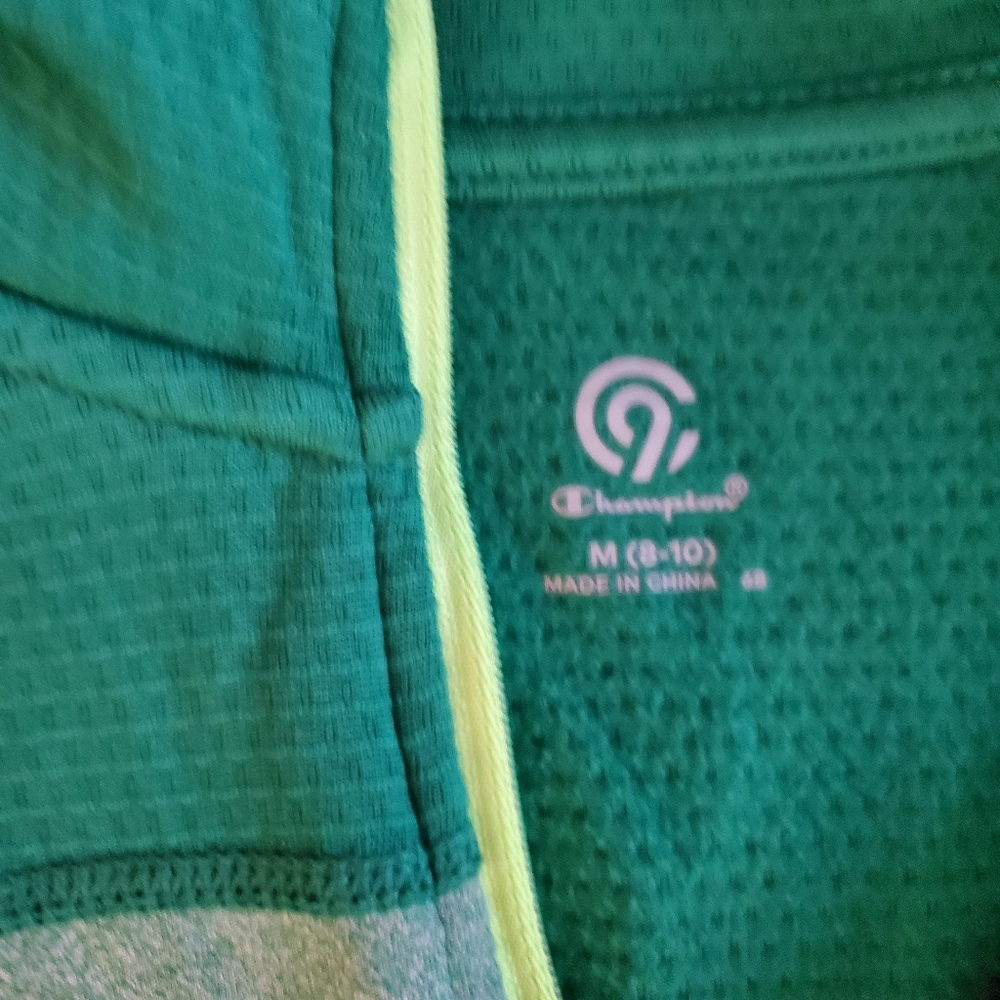 C9 by Champion Boys Medium 8/10 green long-sleeved athletic shirt - Picture 7 of 7
